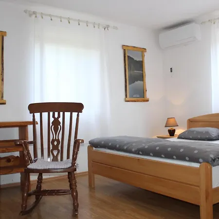 Vacation House Home, Plitvice Lakes National Park Plitvička Jezera Buitenkant foto